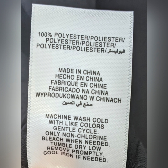 Ellen Tracy Women's Black Top Blouse Laced Grommets Roll Tab Sleeves Size Medium - Picture 5 of 7